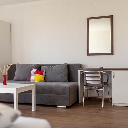 Apartmani Mia Prozor Extérieur photo