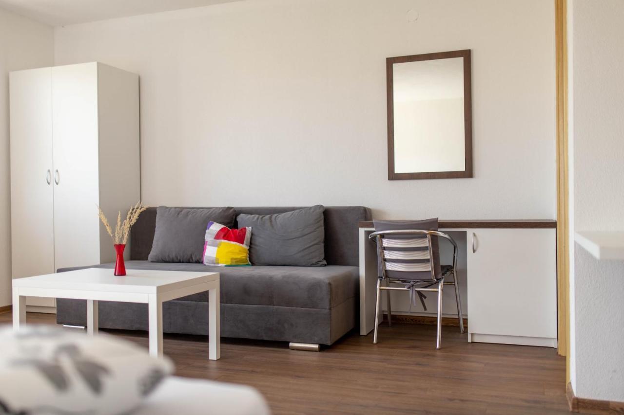 Apartmani Mia Prozor Extérieur photo