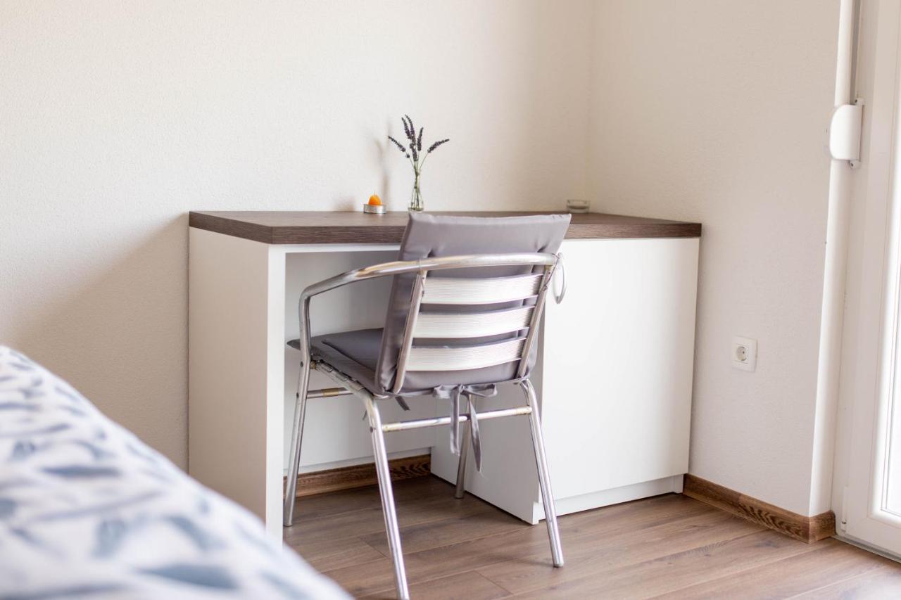 Apartmani Mia Prozor Extérieur photo