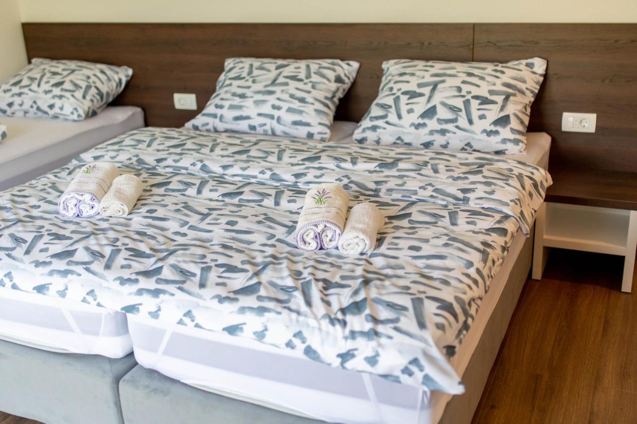 Apartmani Mia Prozor Extérieur photo