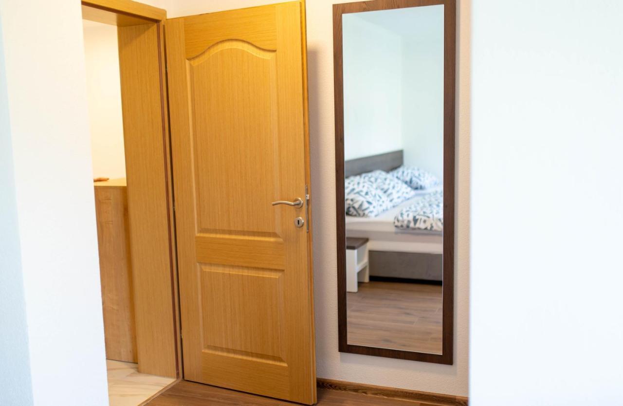 Apartmani Mia Prozor Extérieur photo